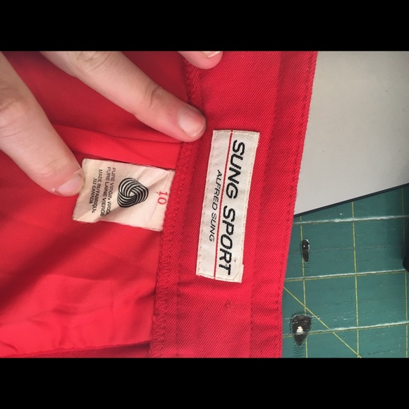 Vintage high waisted skirt - Picture 3 of 3